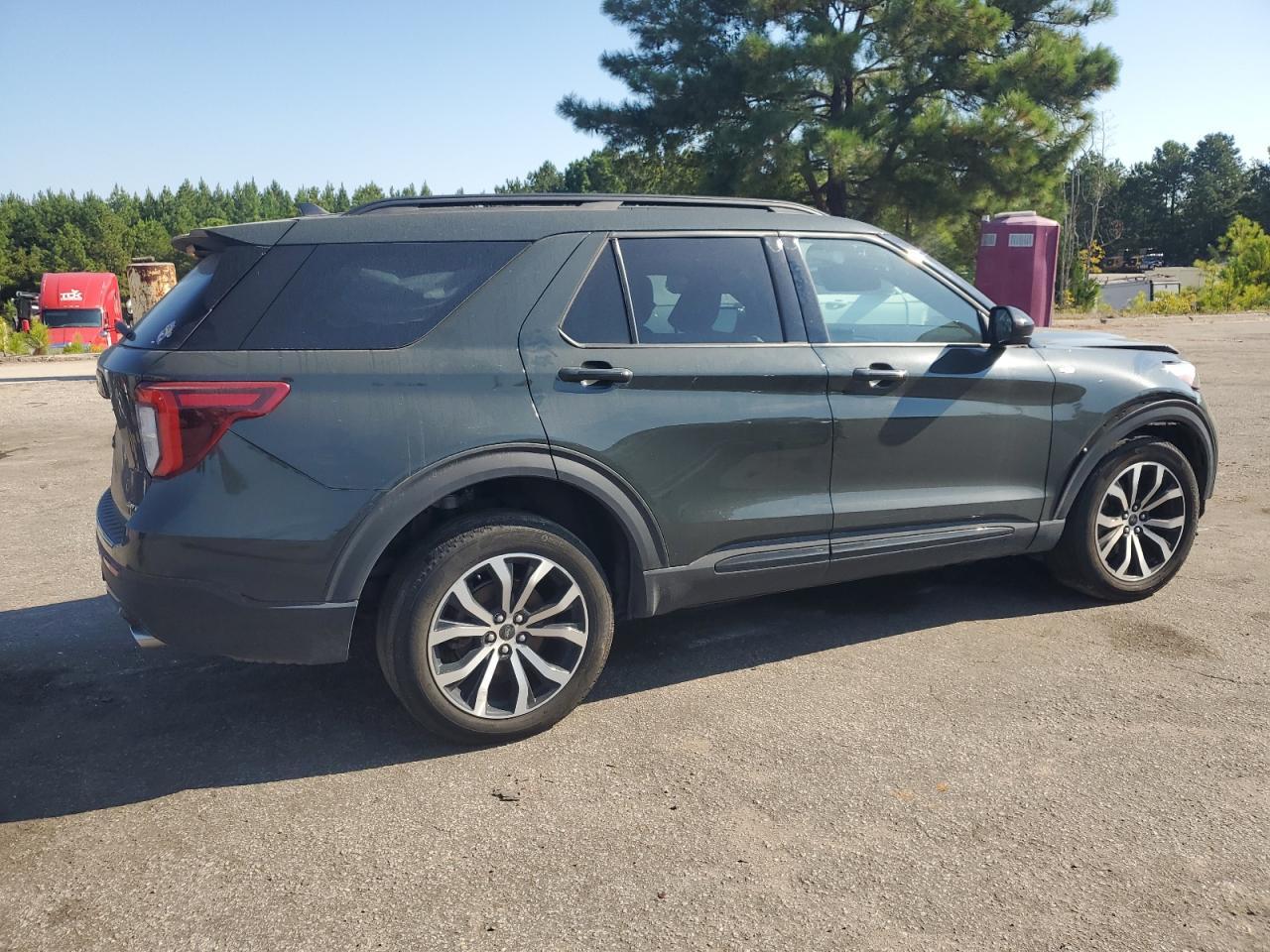 2023 Ford Explorer St-Line - Фото 3