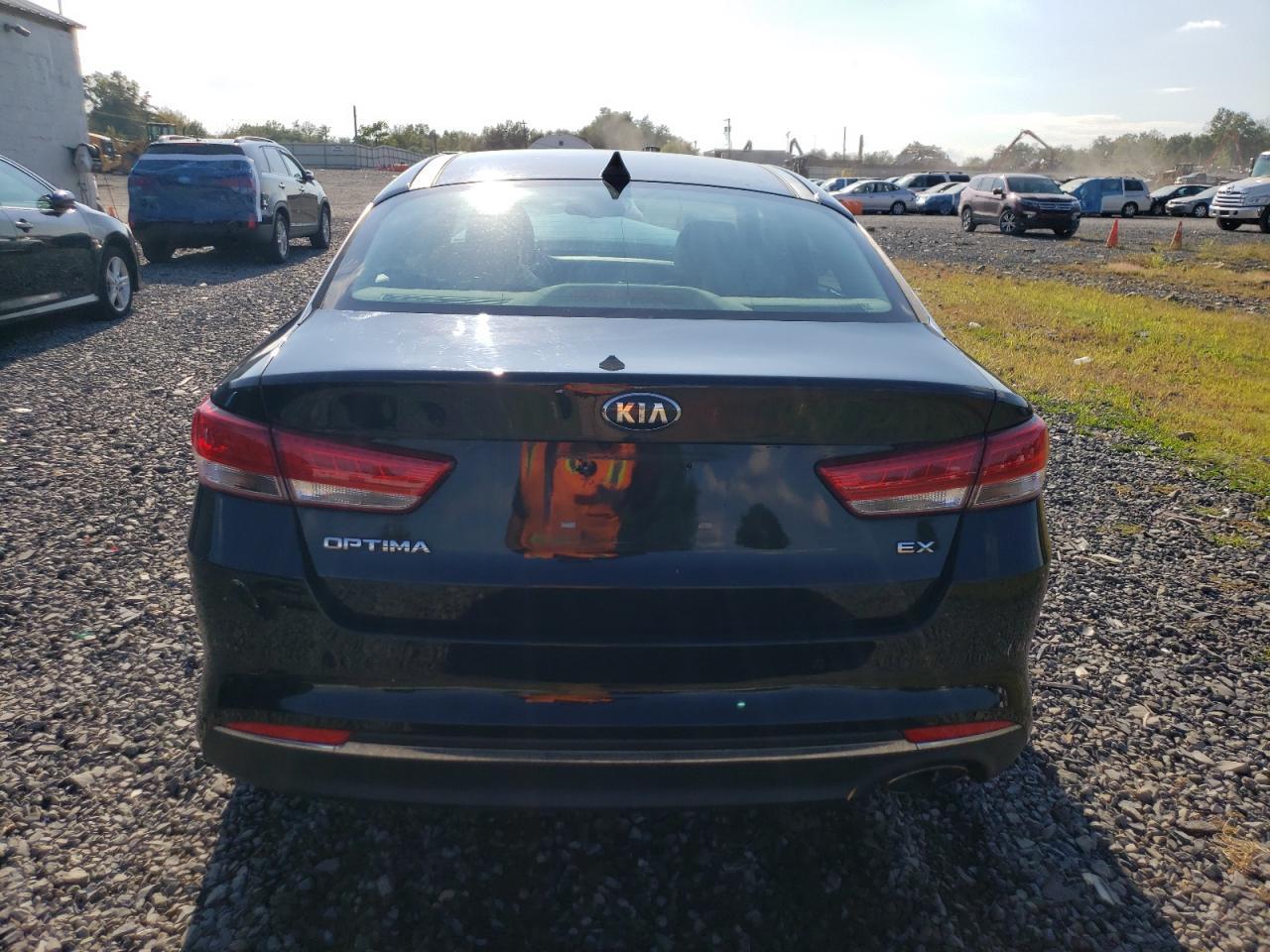 2018 Kia Optima Ex - Фото 6