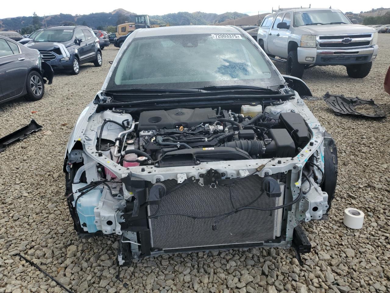 2022 Toyota Camry Le - Фото 5