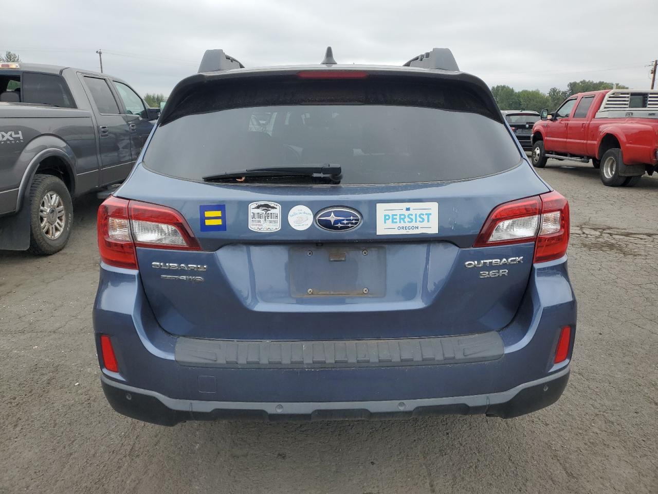 2017 Subaru Outback 3.6R Limited - Фото 6