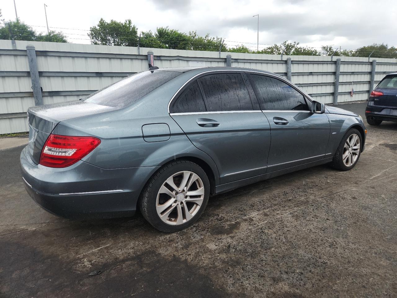 2012 Mercedes-Benz C 250 - Image 3
