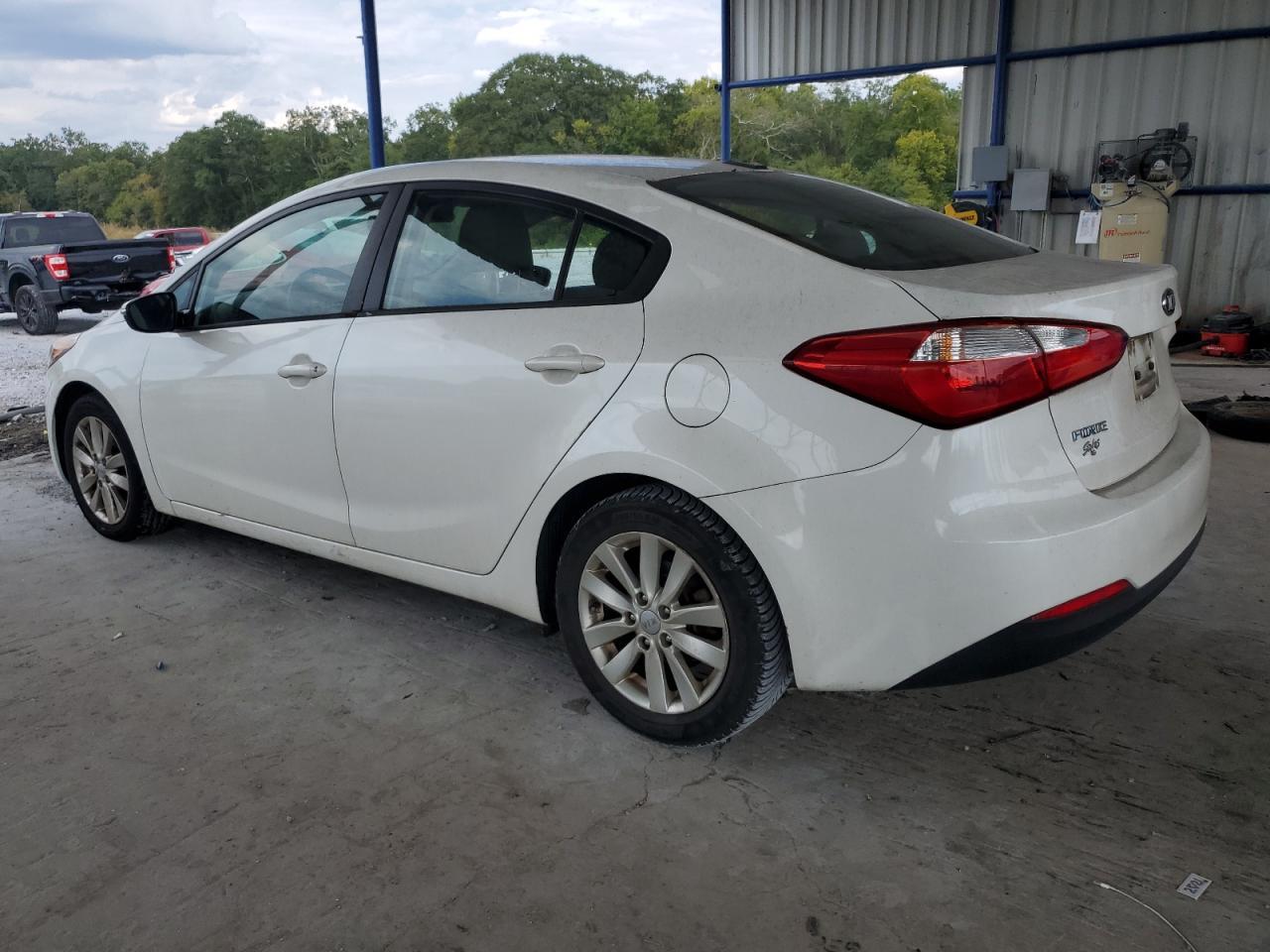2015 Kia Forte Lx - Image 2
