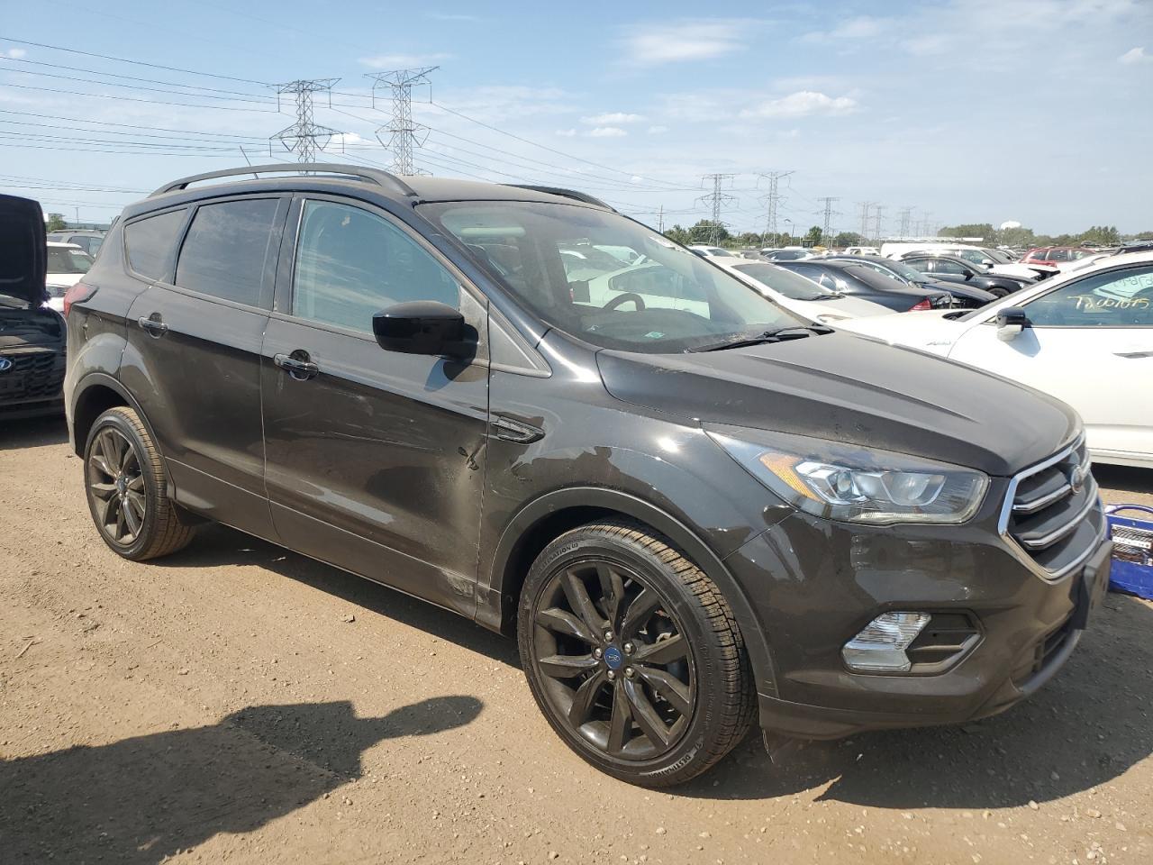 2019 Ford Escape Se - Фото 4