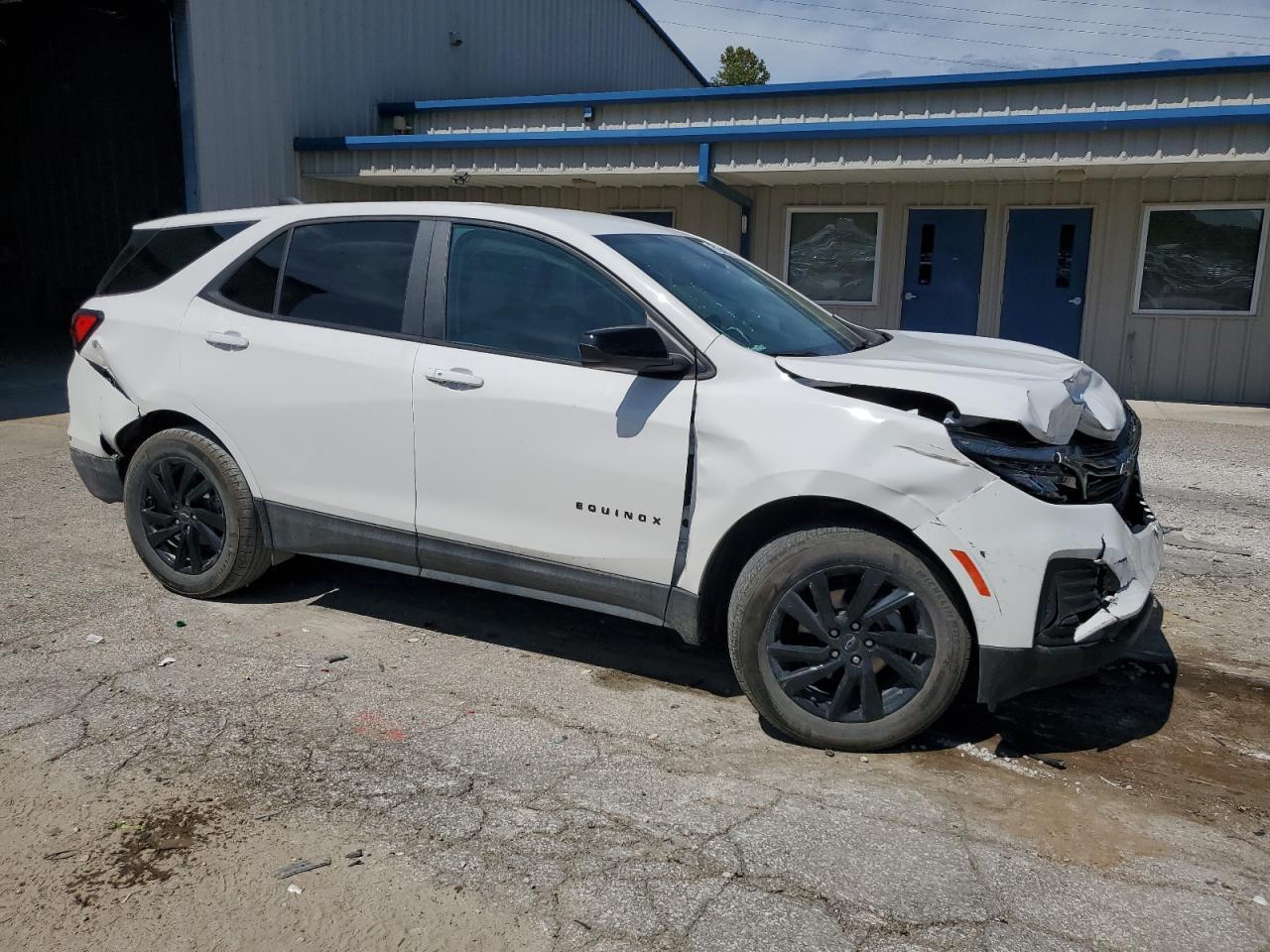 2024 Chevrolet Equinox Ls - Фото 4