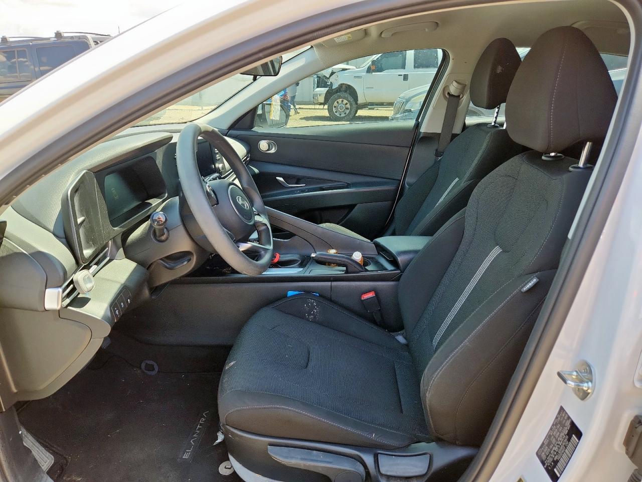 2024 Hyundai Elantra Se - Фото 7