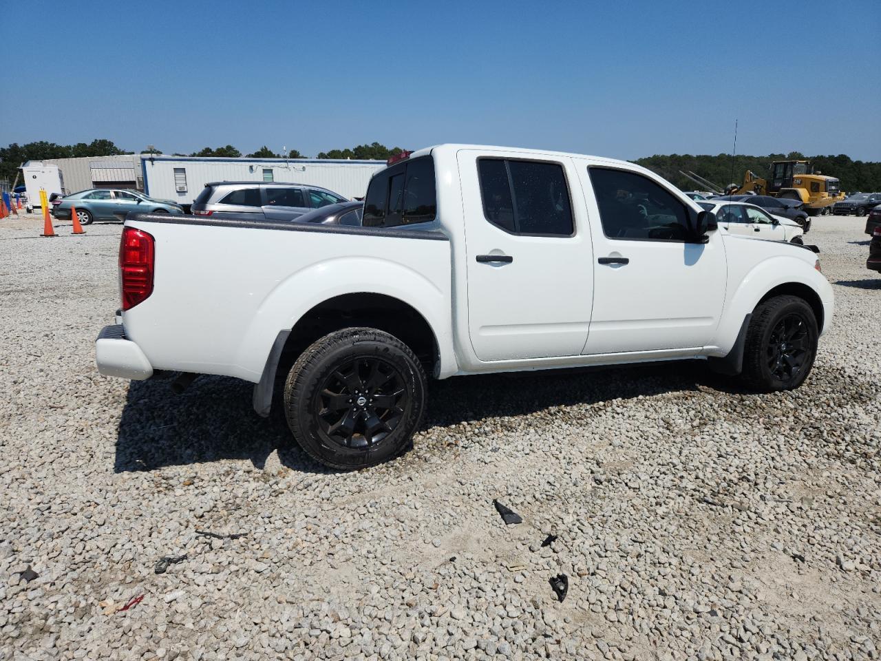 2018 Nissan Frontier S - Image 3