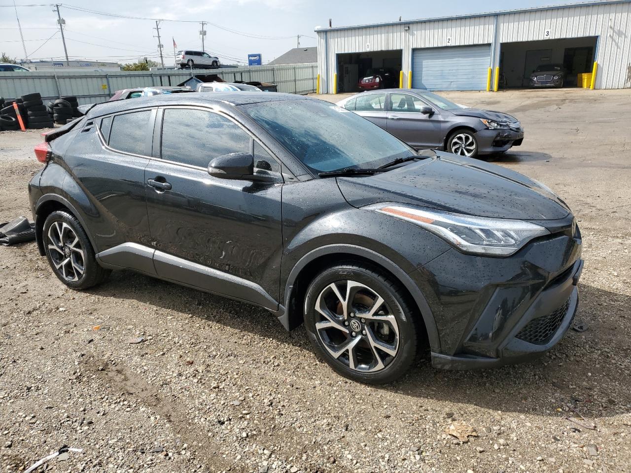 2021 Toyota C-Hr Xle - Image 4