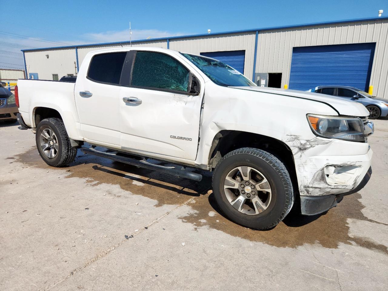 2017 Chevrolet Colorado - Image 4