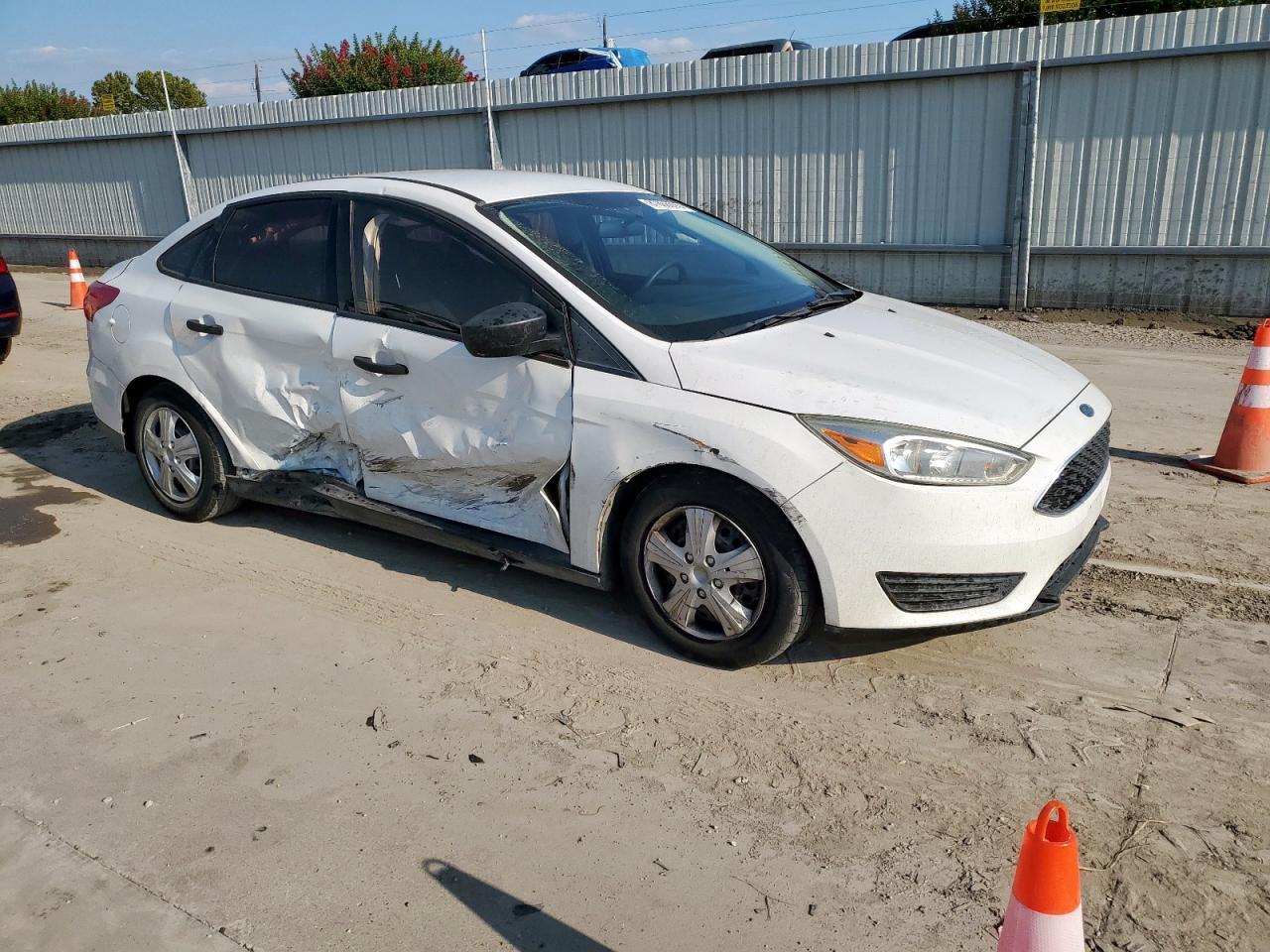 2016 Ford Focus S - Фото 4