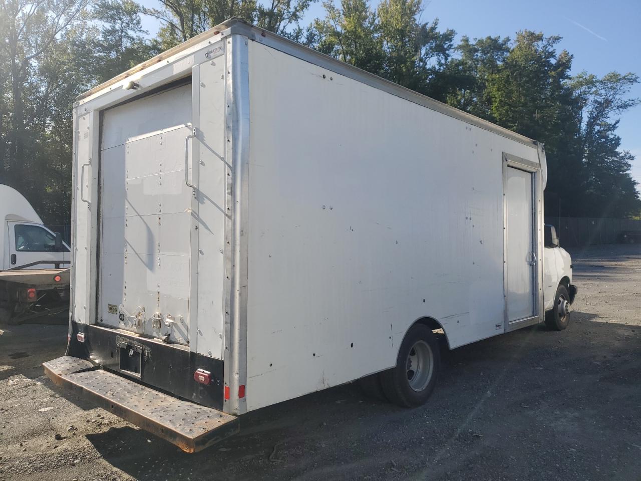 2020 Chevrolet Express G3 - Trucks - Image 3