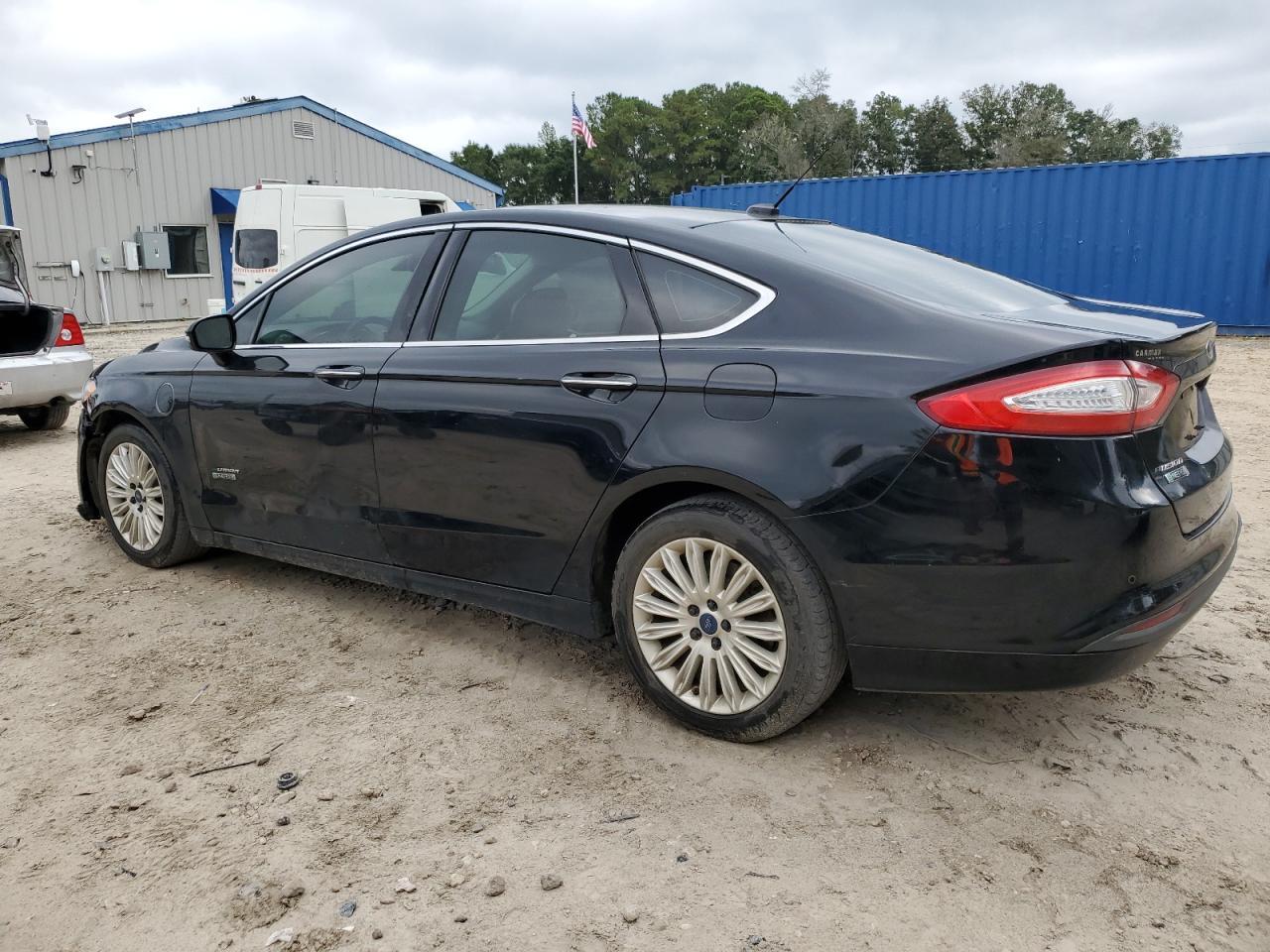 2016 Ford Fusion Se Phev - Image 2