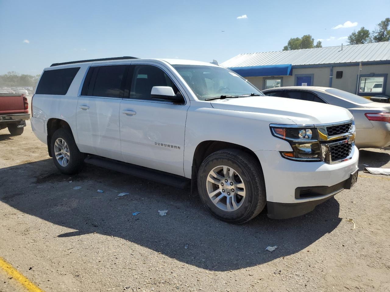 2019 Chevrolet Suburban K1500 Ls - Фото 4