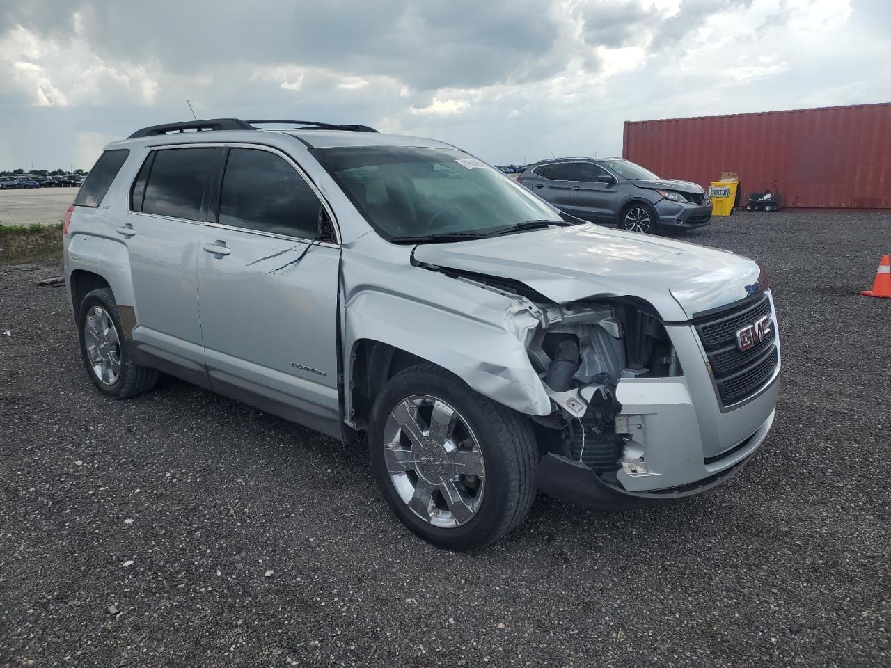 2010 GMC Terrain Slt - Image 4
