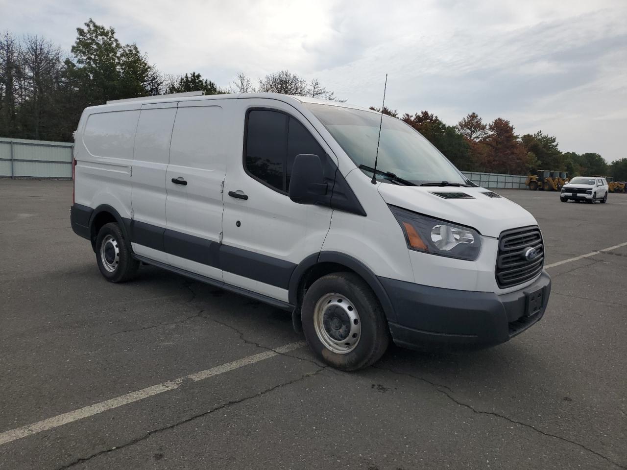 2018 Ford Transit T-150 - Фото 4