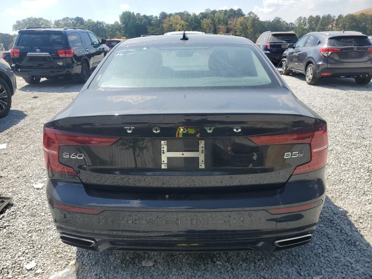 2022 Volvo S60 B5 Black Edition Momentum - Фото 6