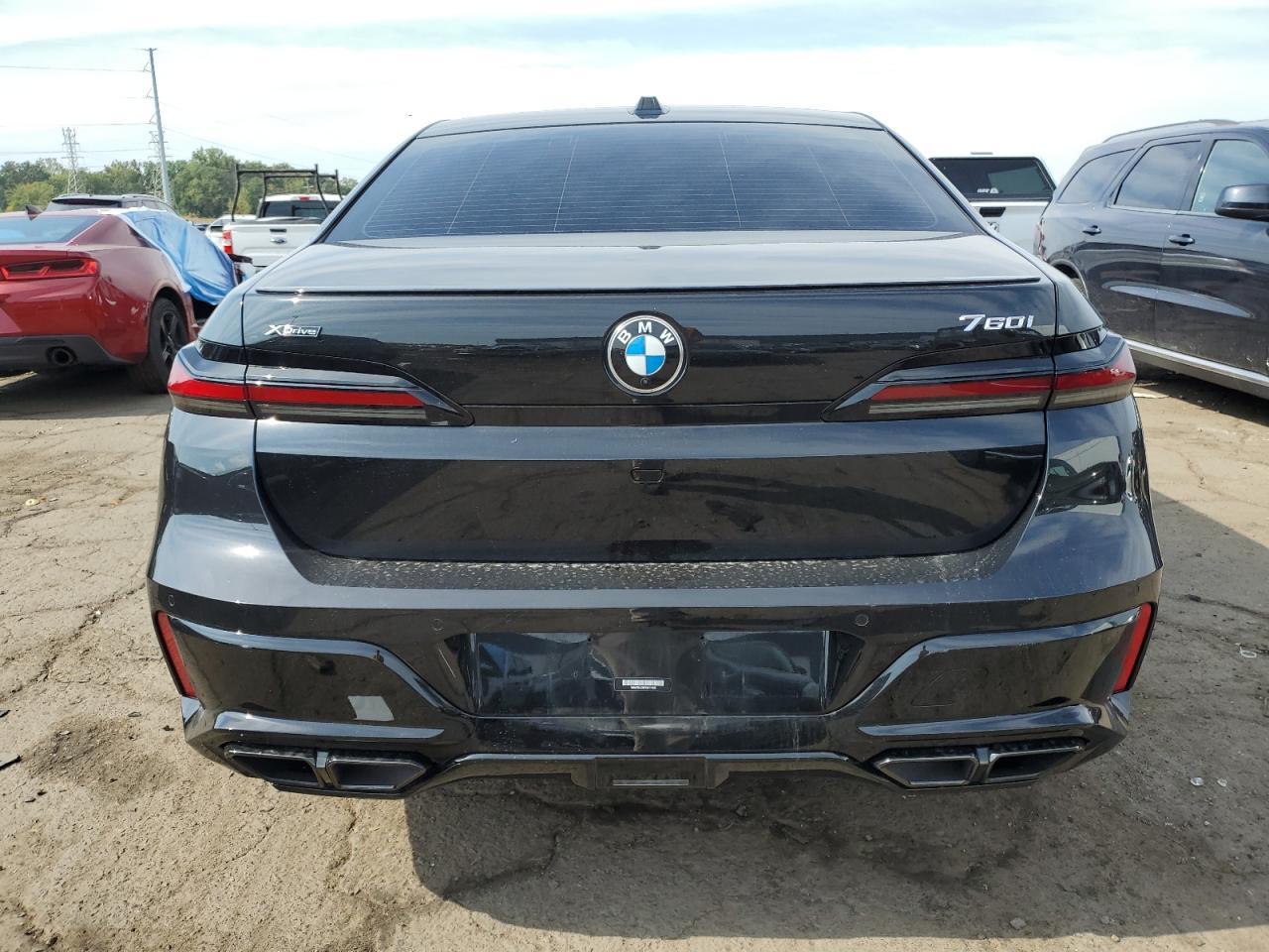 2023 BMW 760 Xi - Image 6