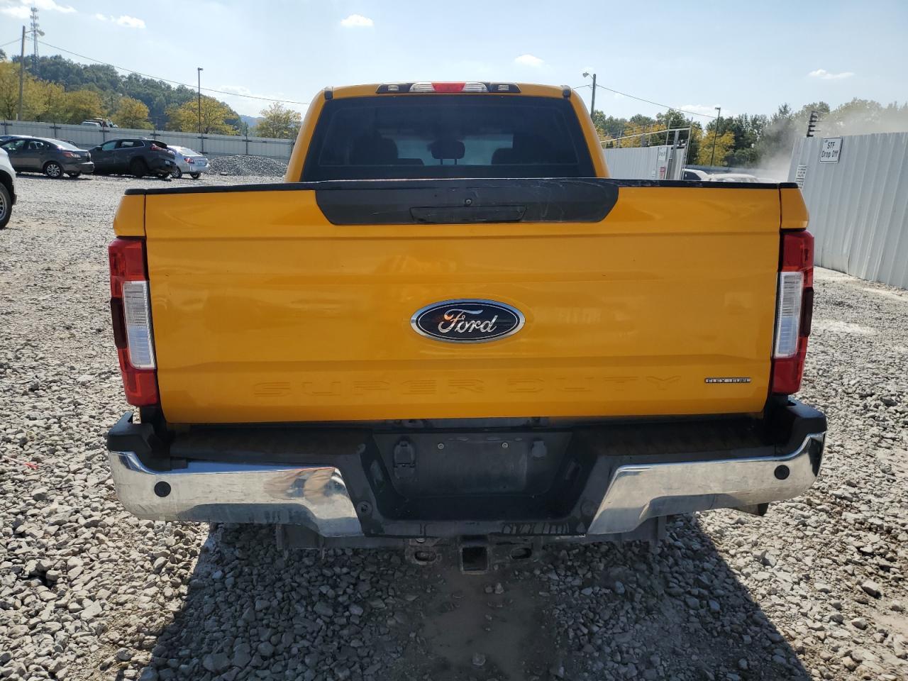 2019 Ford F250 Super Duty - Фото 6