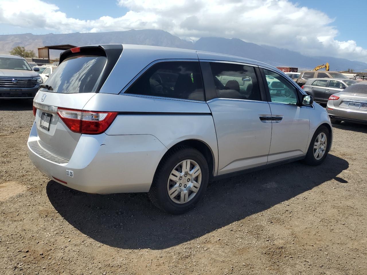 2012 Honda Odyssey Lx - Фото 3