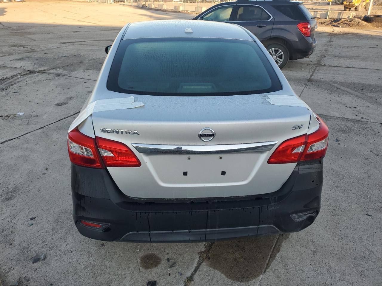 2019 Nissan Sentra S - Фото 6