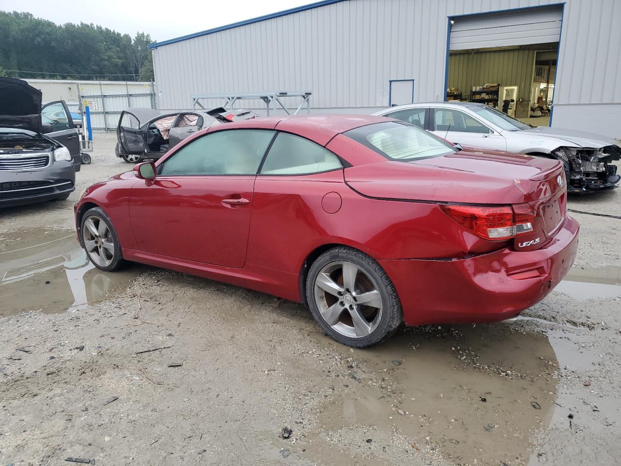 2010 Lexus Is 350 - Image 2