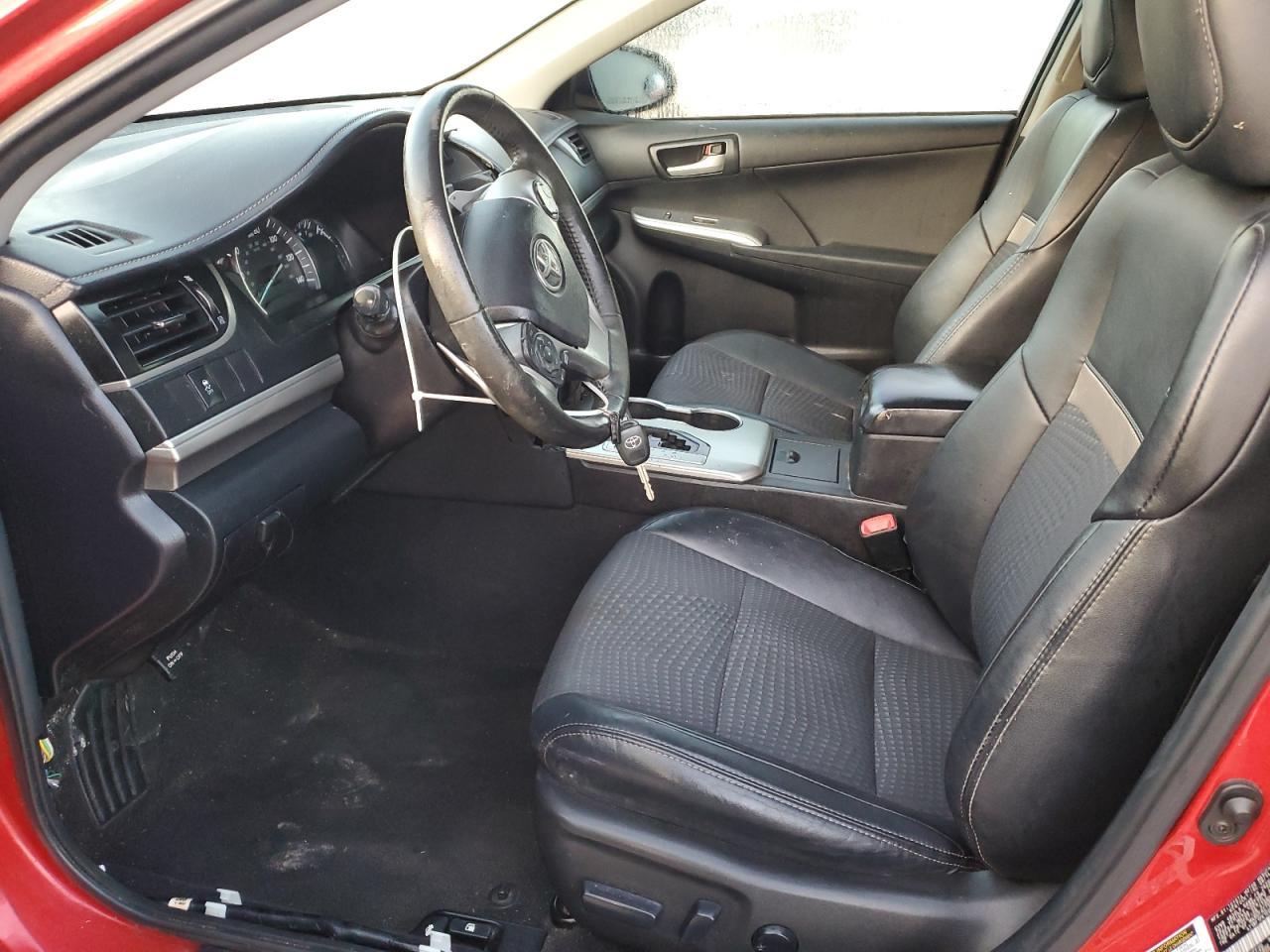 2014 Toyota Camry L - Фото 7