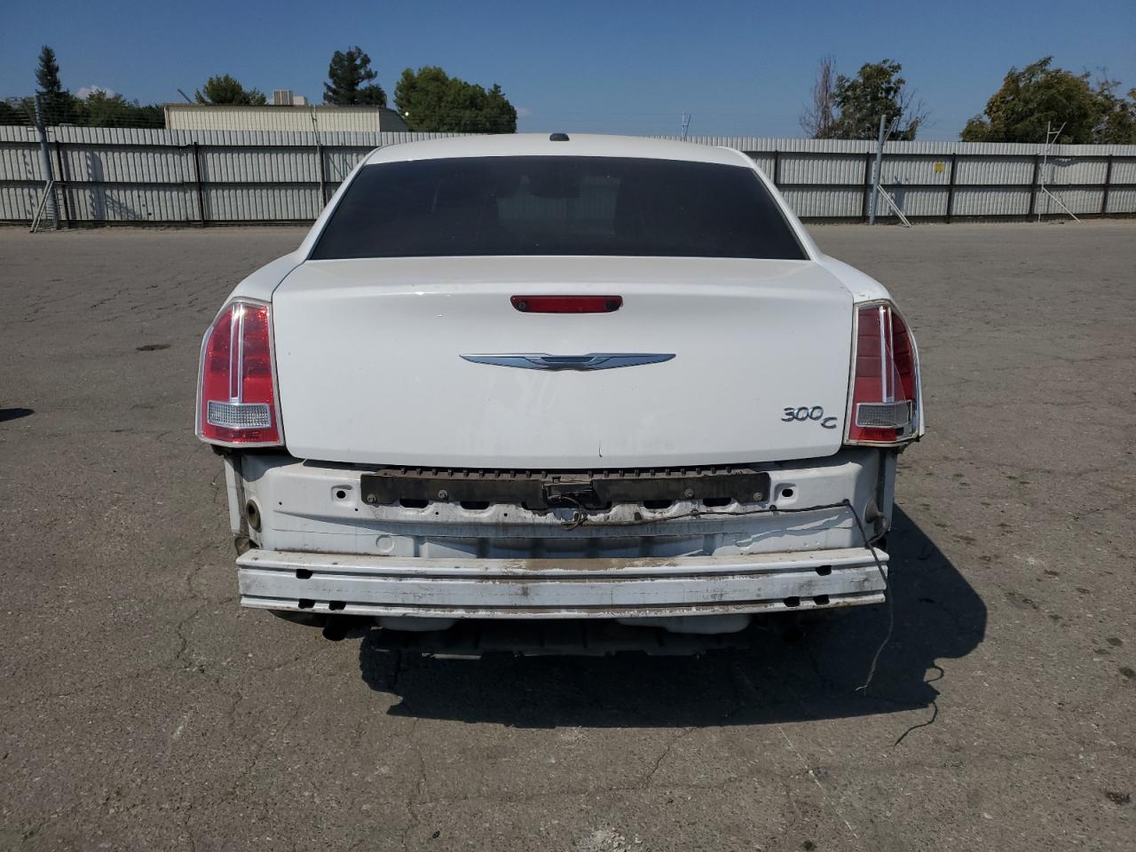 2013 Chrysler 300C - Фото 6