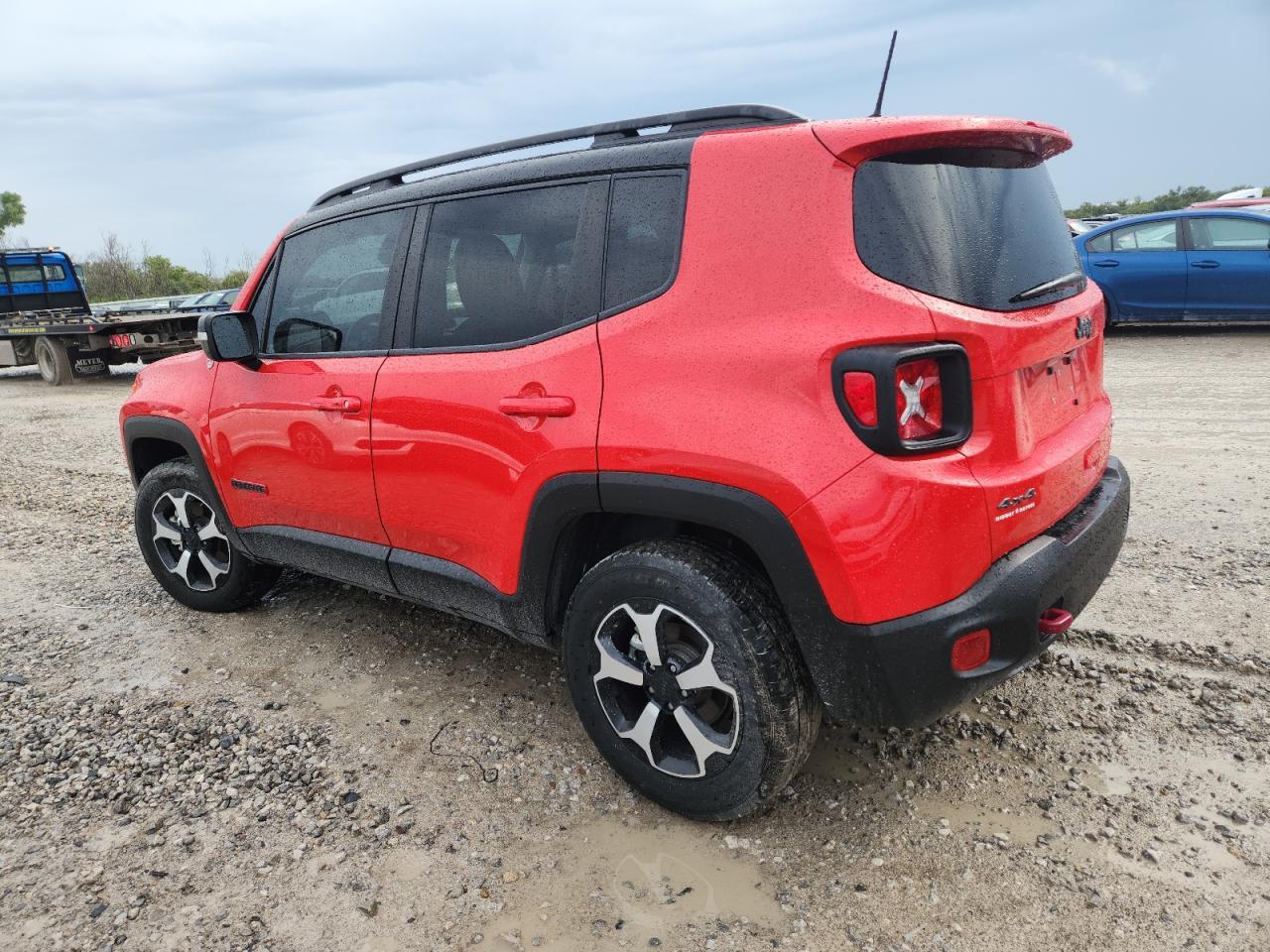 2021 Jeep Renegade Trailhawk - Фото 2
