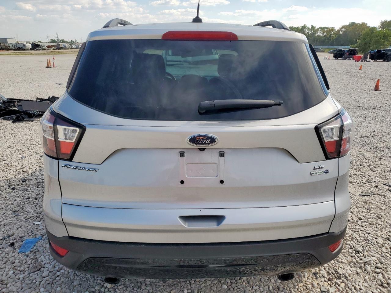 2018 Ford Escape Se - Фото 6