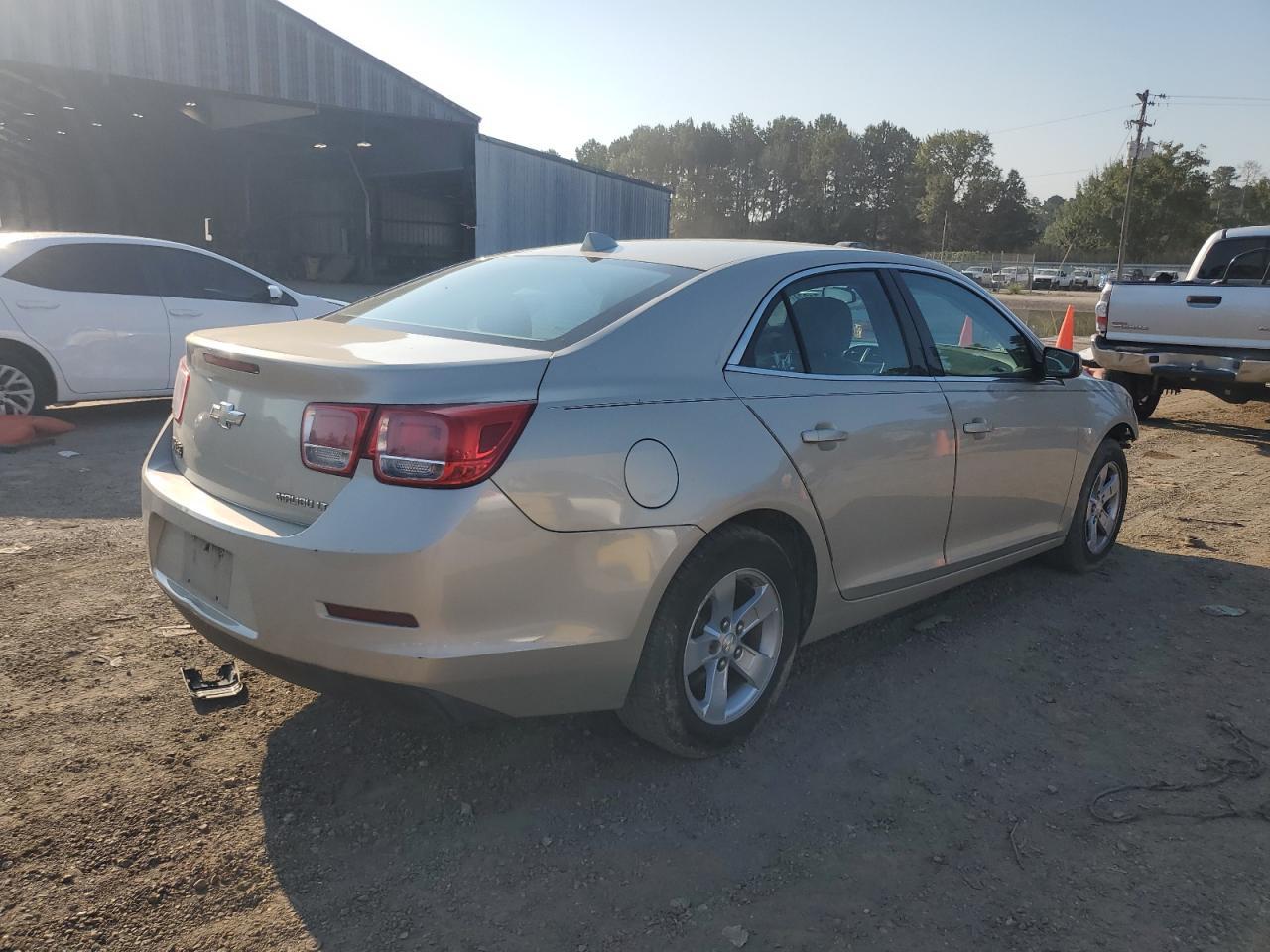 2013 Chevrolet Malibu 1Lt - Фото 3