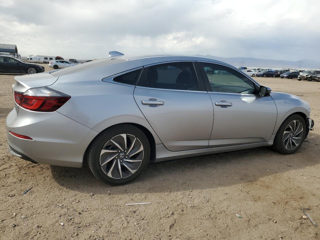 2019 Honda Insight Touring - Фото 3