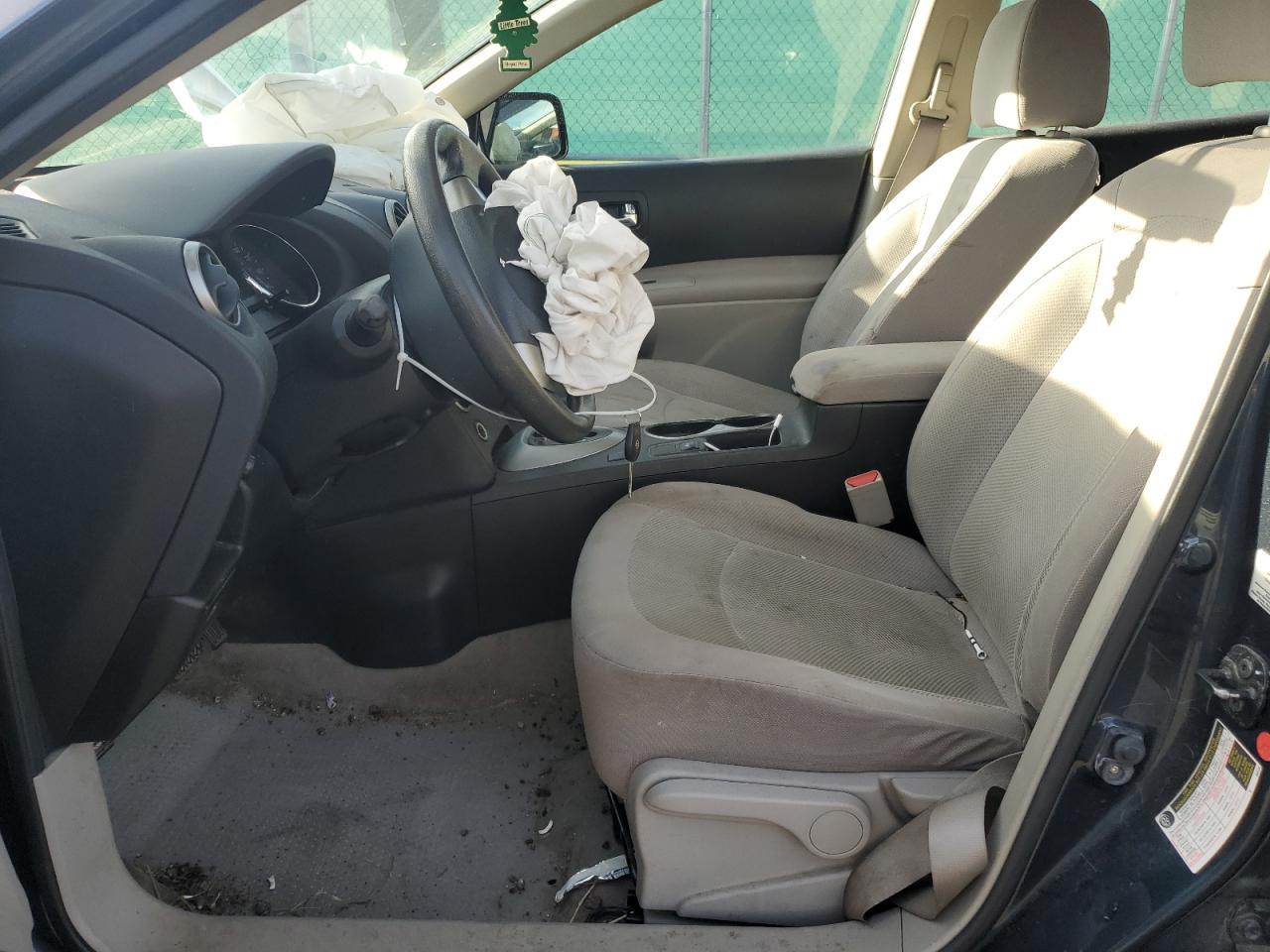 2014 Nissan Rogue Select S - Image 7