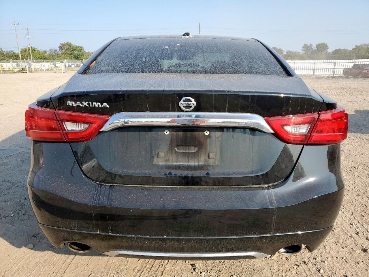2017 Nissan Maxima 3.5S - Image 6