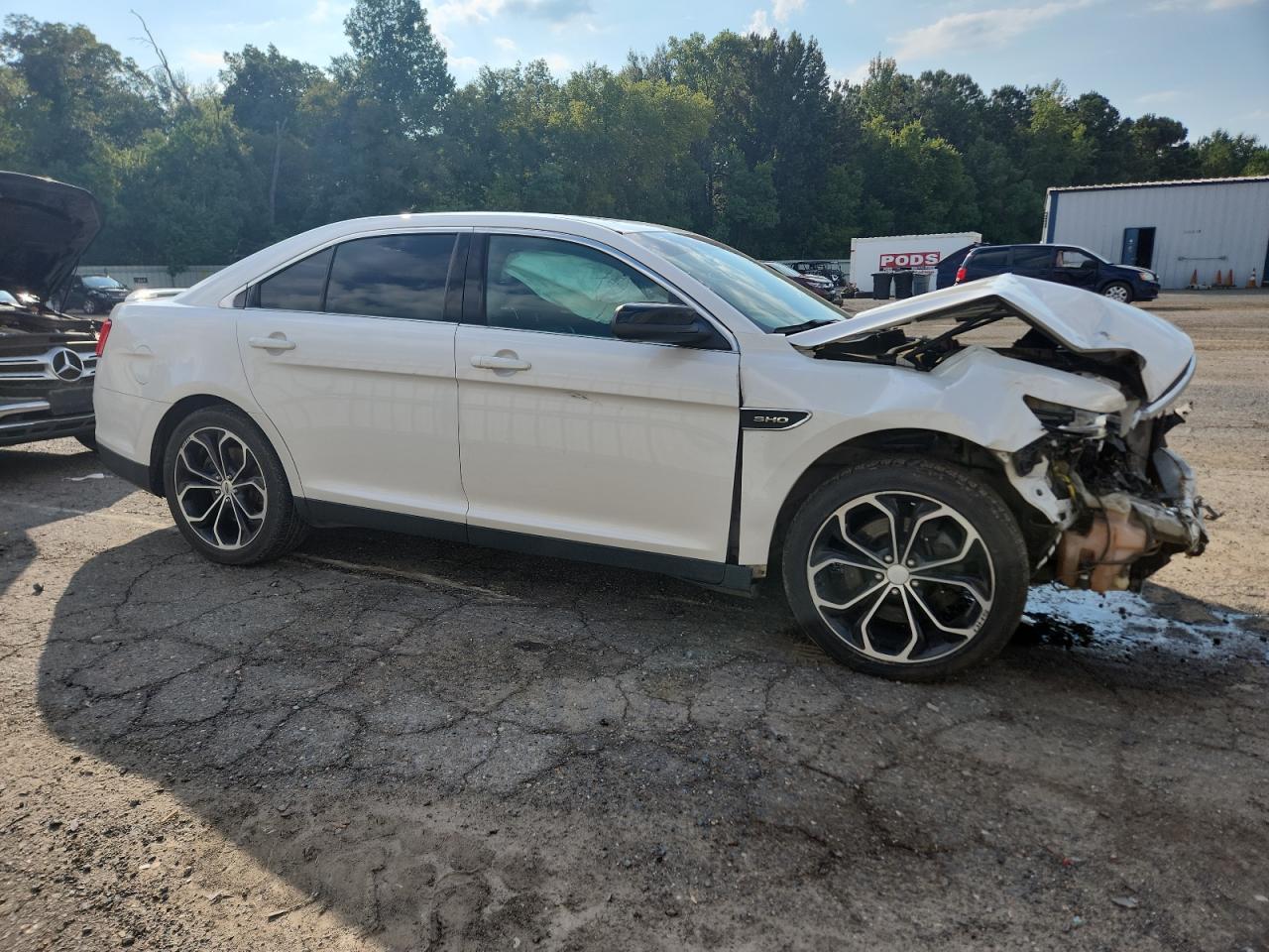 2015 Ford Taurus Sho - Фото 4