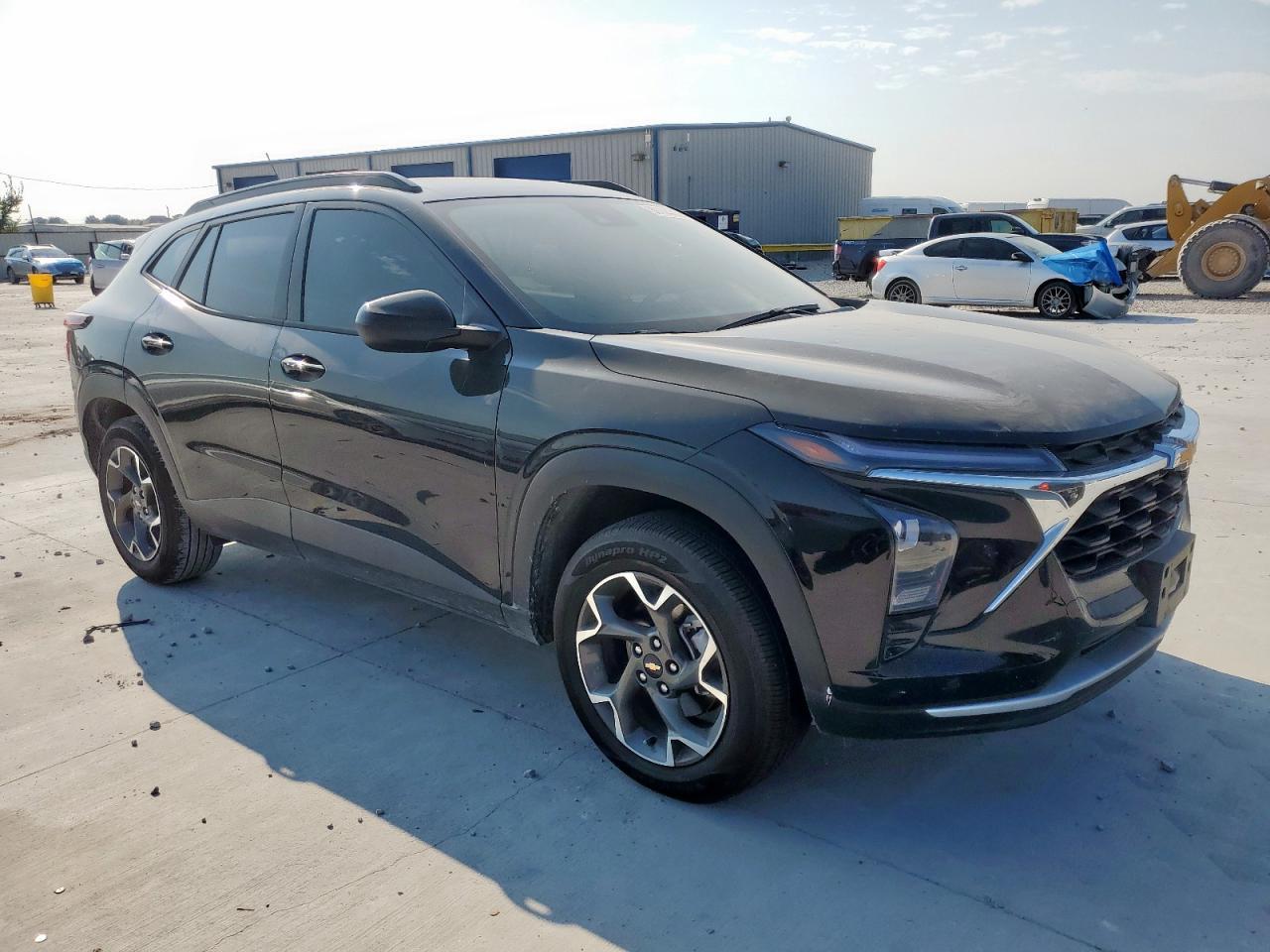 2025 Chevrolet Trax 1Lt - Image 4