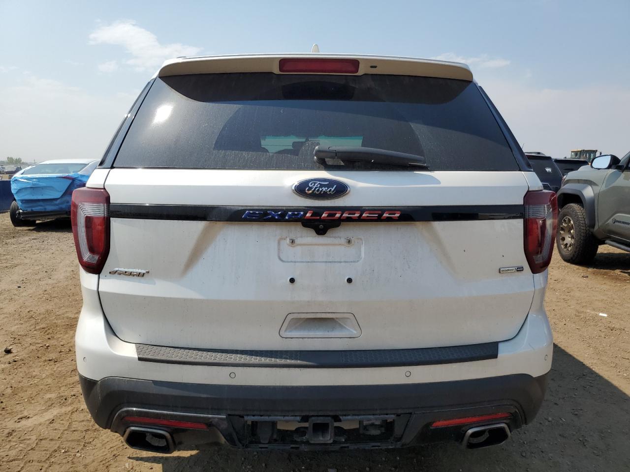 2017 Ford Explorer Sport - Image 6