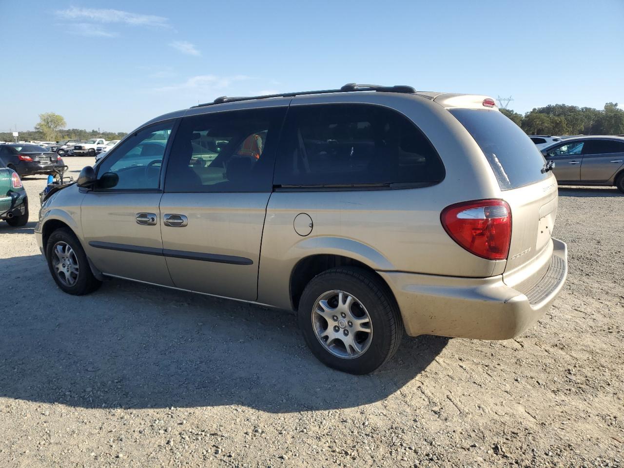 2003 Dodge Grand Caravan Sport - Фото 2
