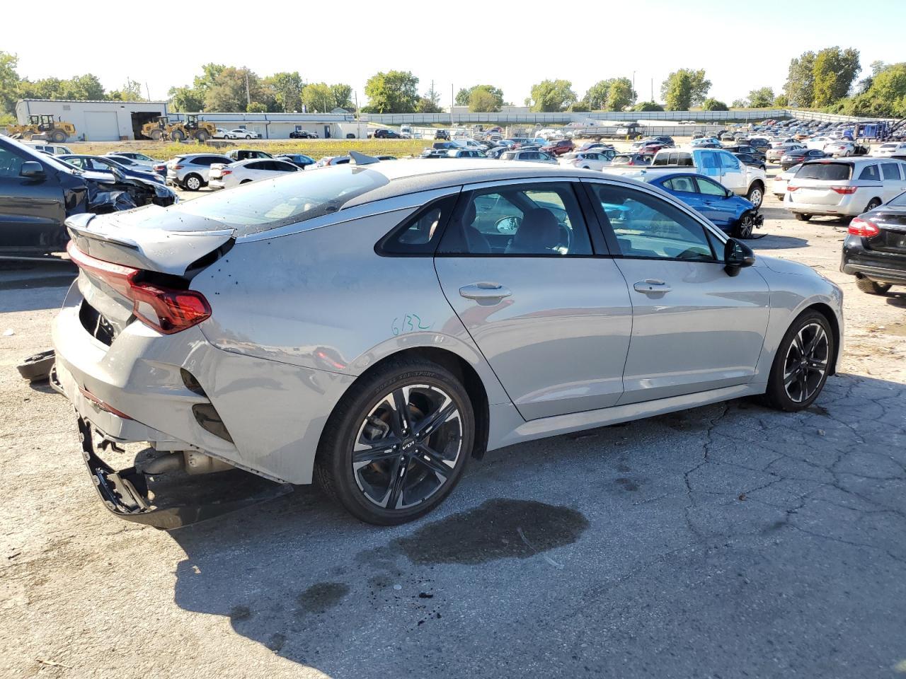 2023 Kia K5 Gt Line - Фото 3