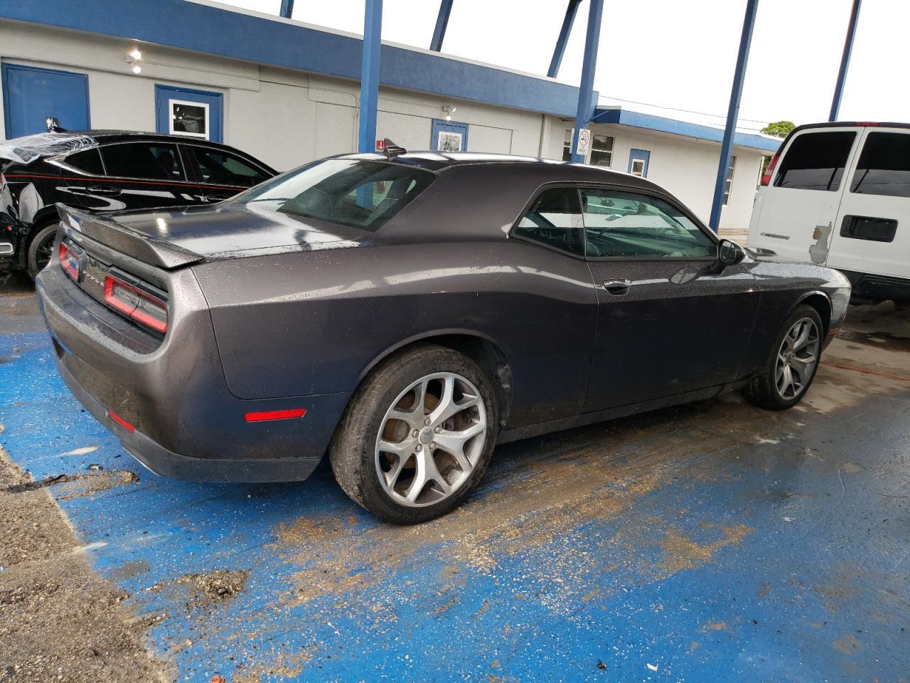 2016 Dodge Challenger Sxt - Фото 3