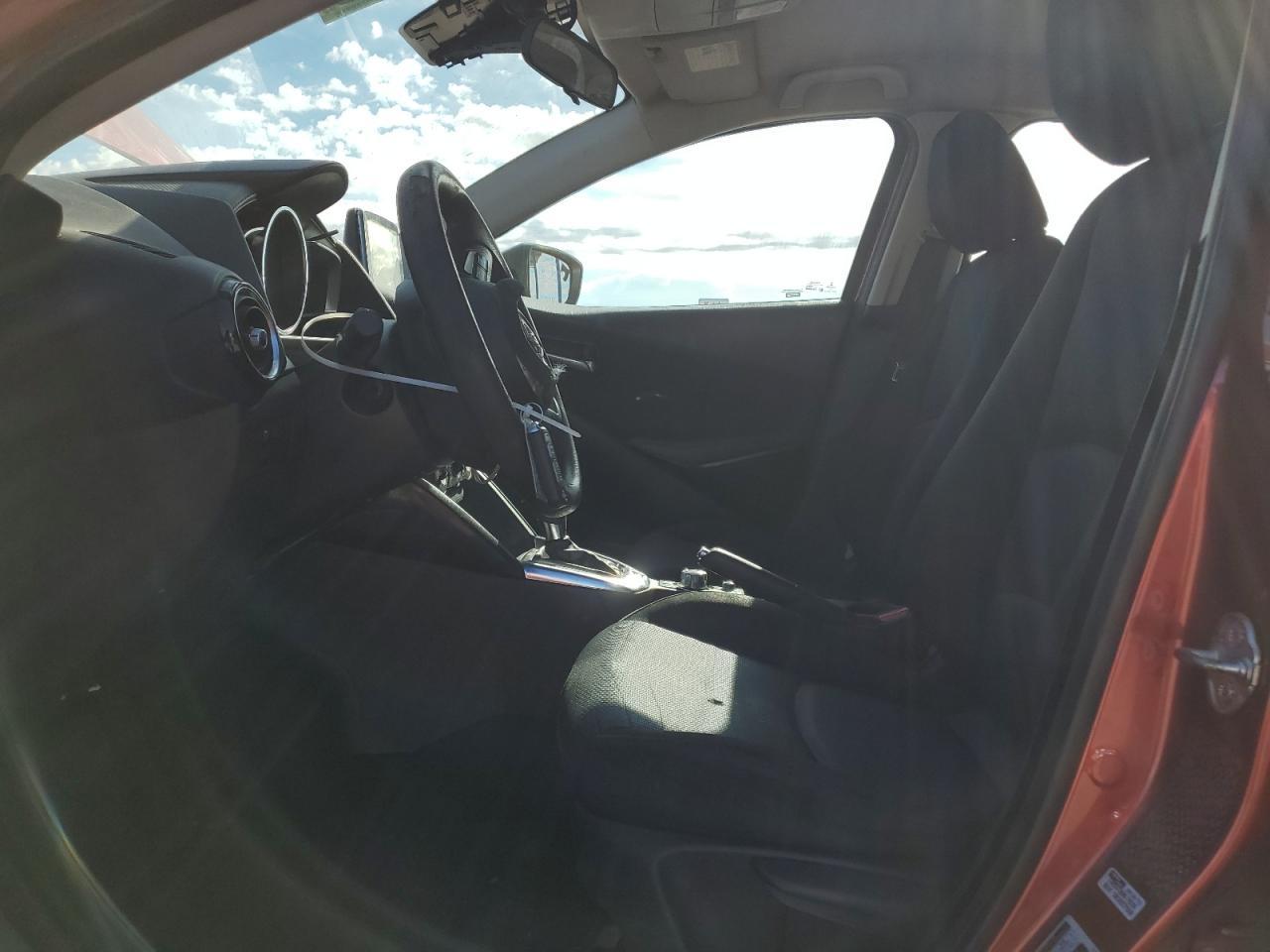 2018 Toyota Yaris Ia - Фото 7