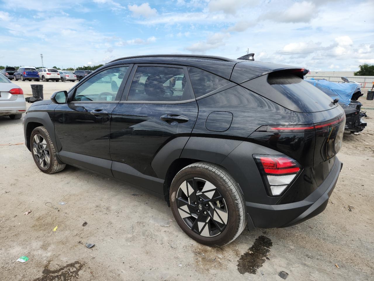 2024 Hyundai Kona Sel - Image 2