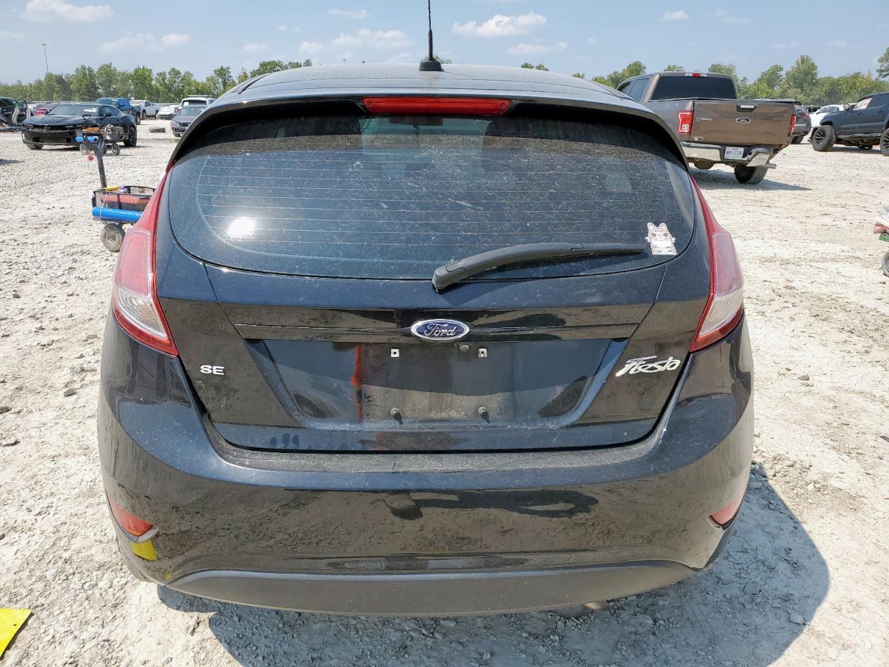 2018 Ford Fiesta Se - Фото 6