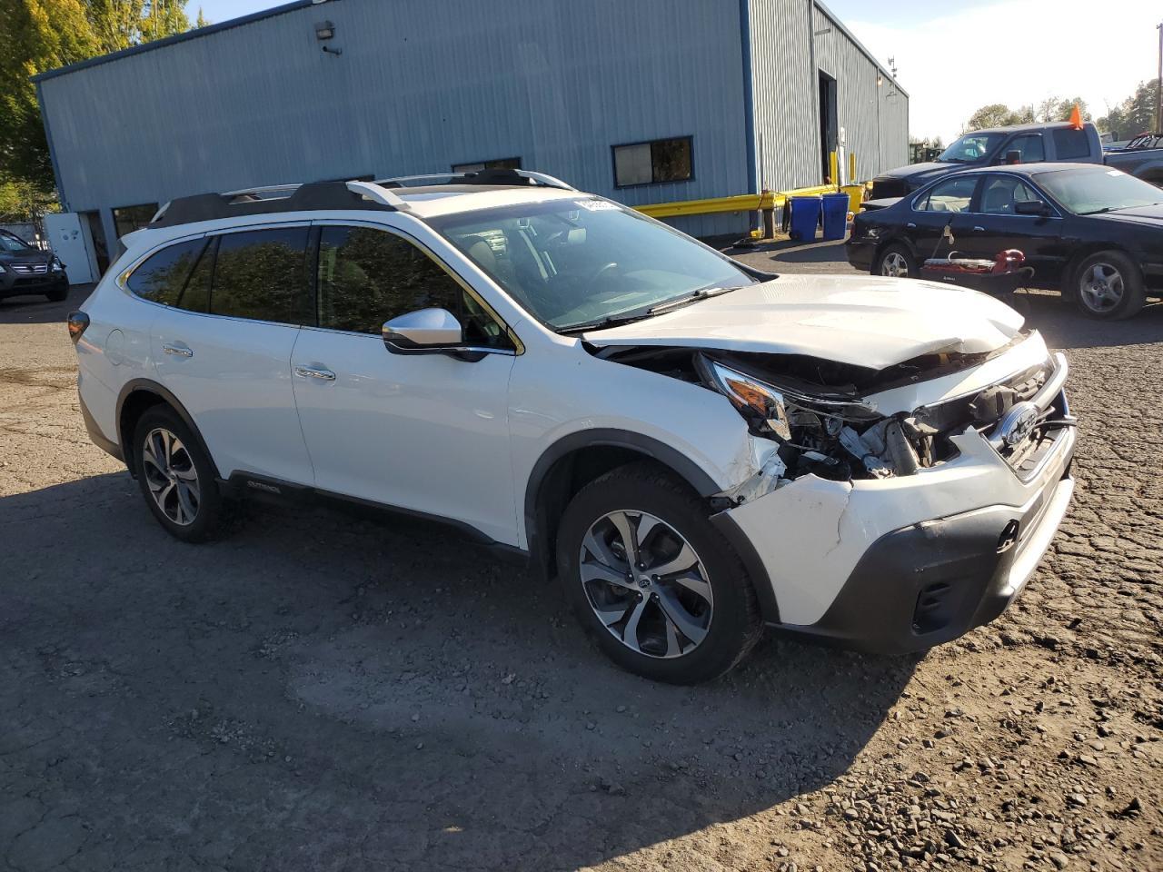 2020 Subaru Outback Touring - Image 4