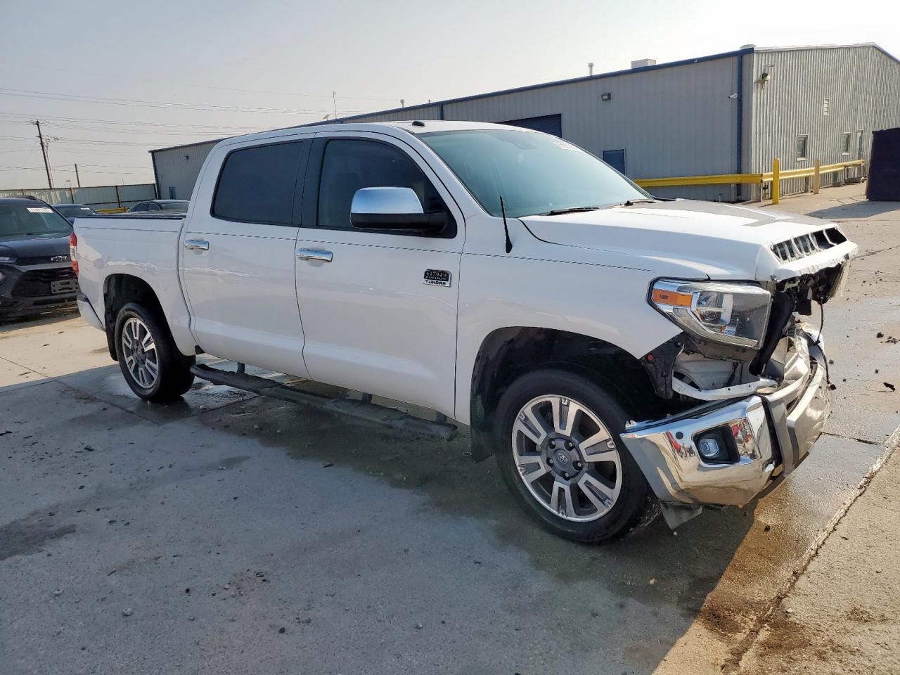 2019 Toyota Tundra Crewmax 1794 - Фото 4