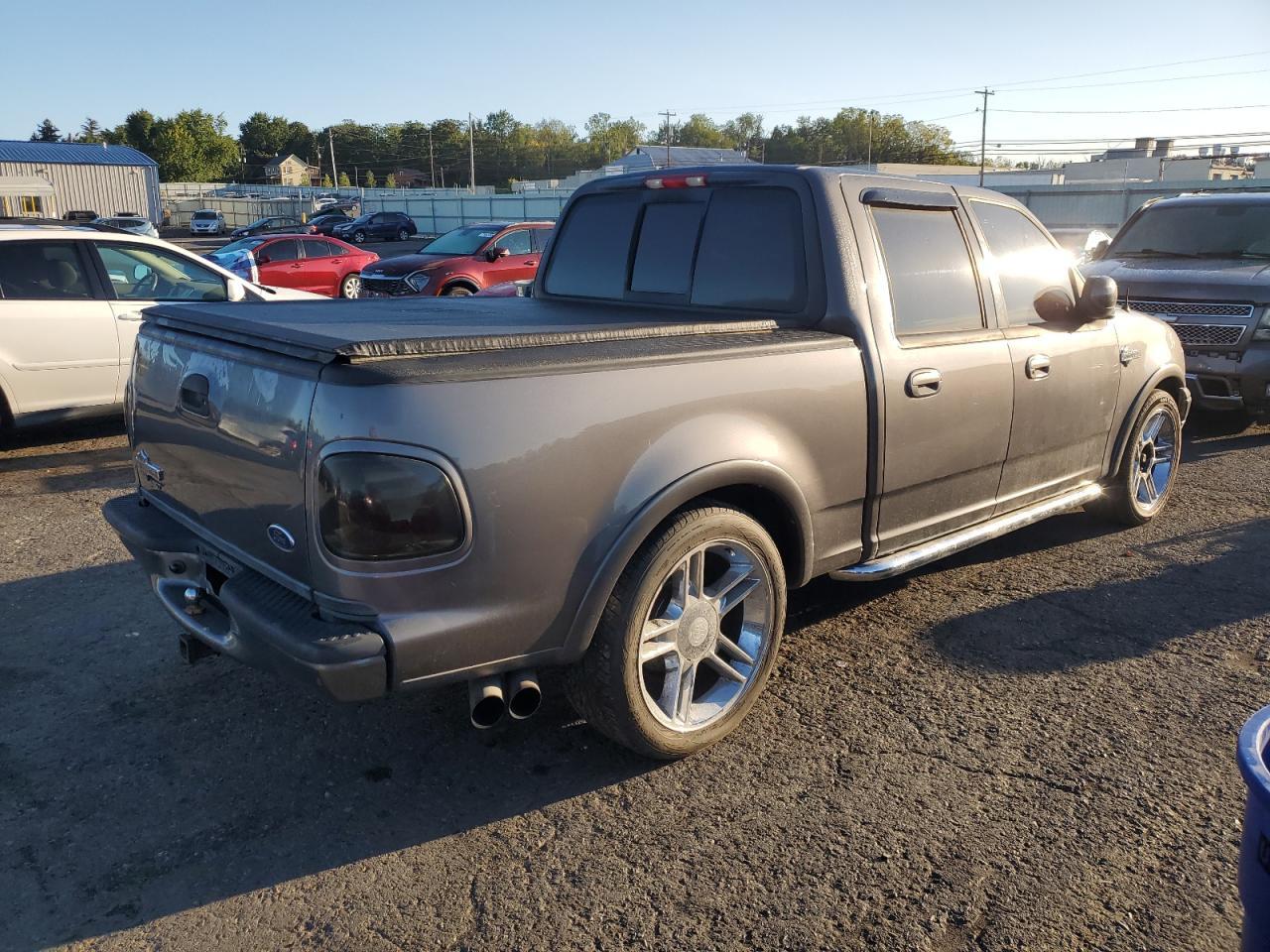 2002 Ford F150 Supercrew Harley Davidson - Image 3