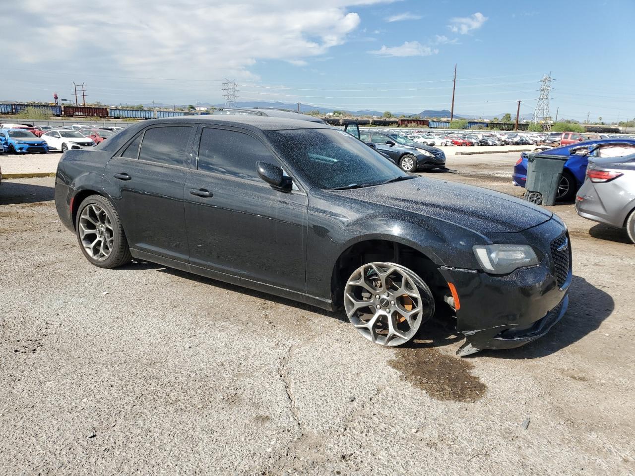 2015 Chrysler 300 S - Image 4