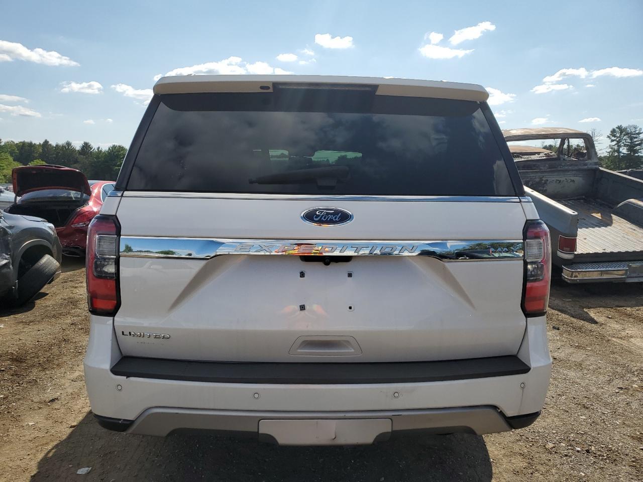 2018 Ford Expedition Max Limited - Image 6