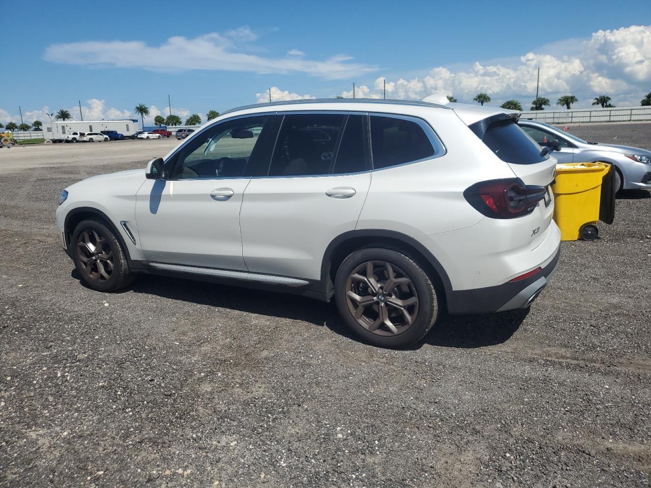 2024 BMW X3 Sdrive30I - Фото 2