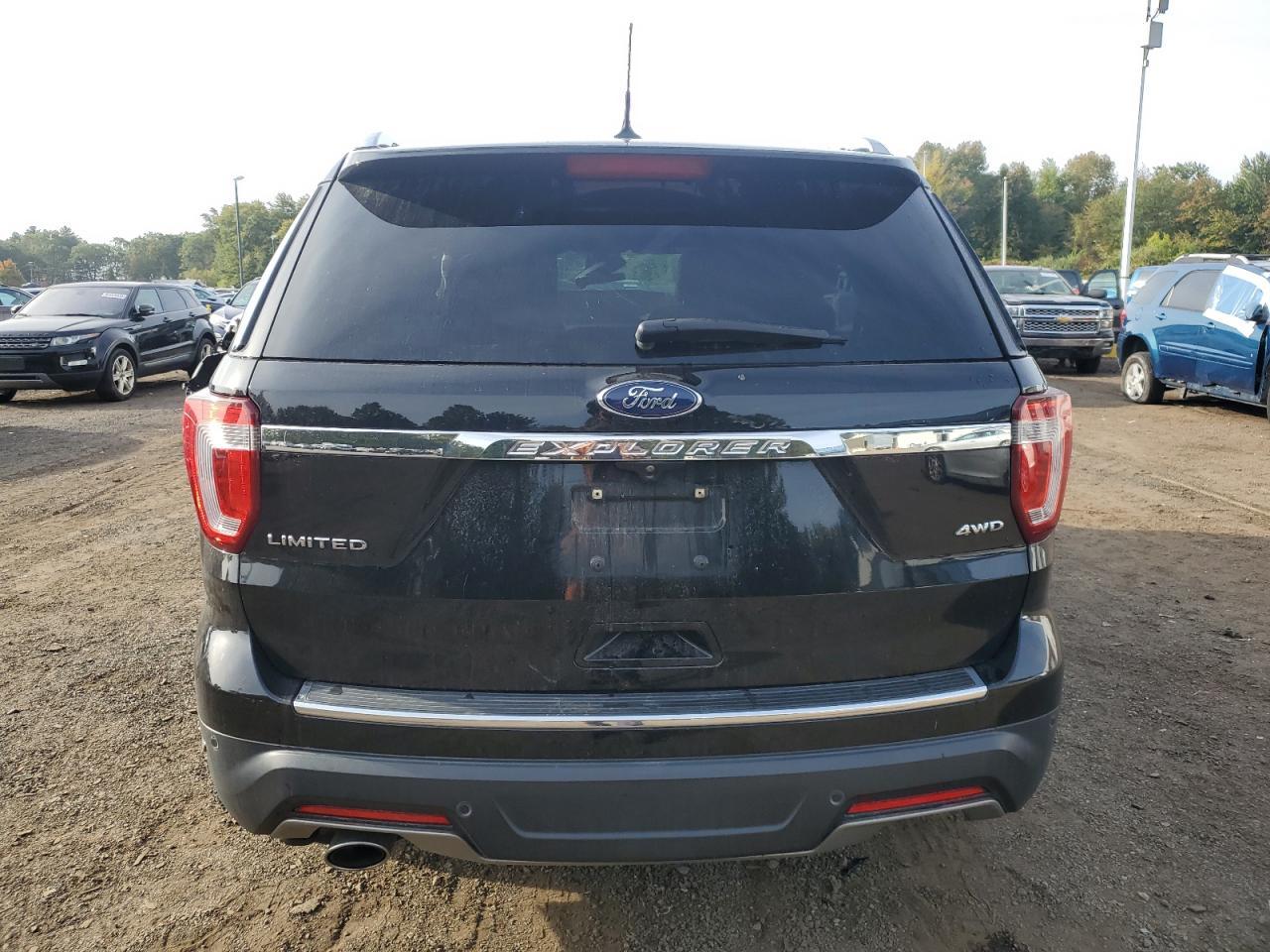 2018 Ford Explorer Limited - Фото 6