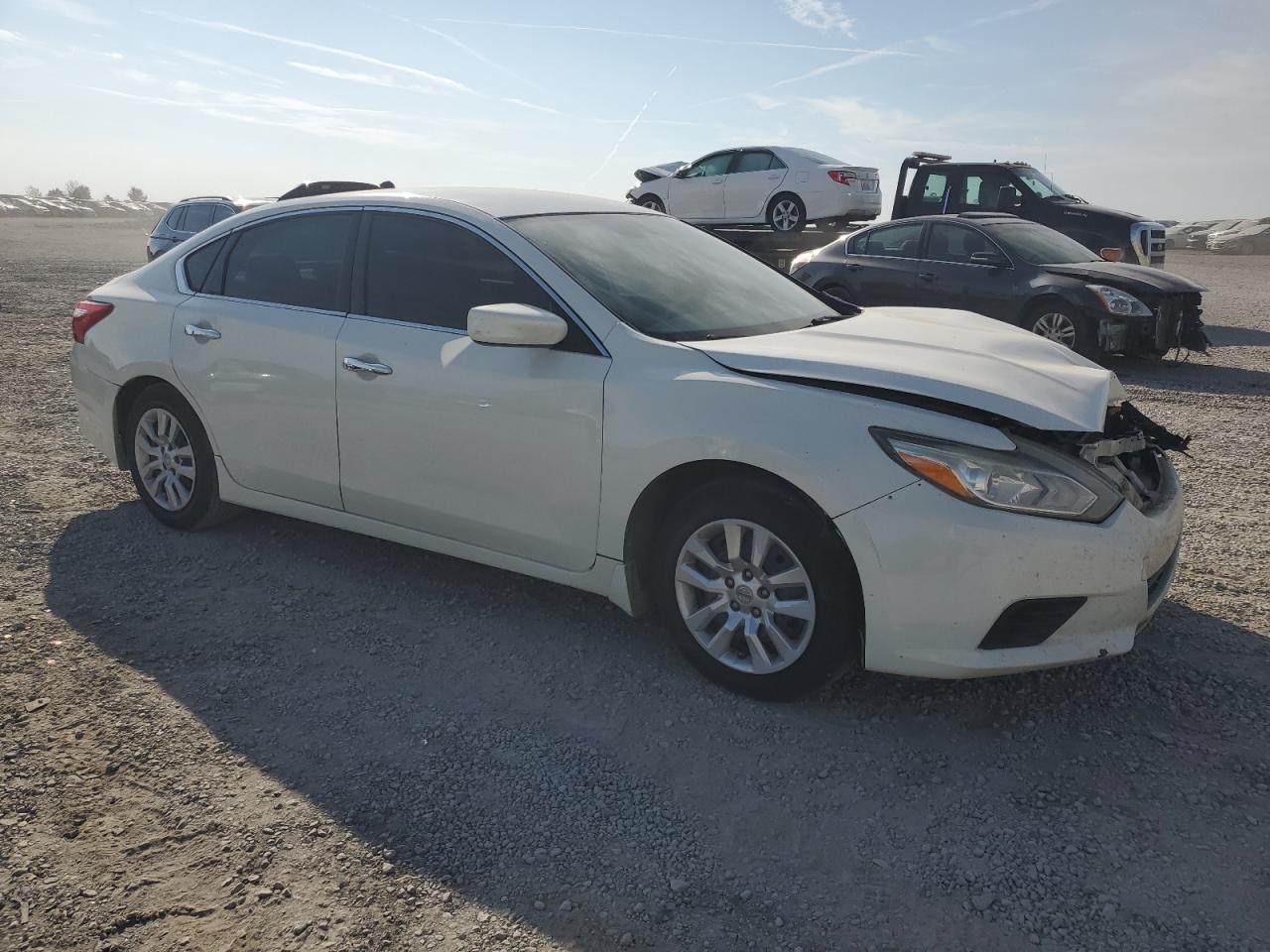 2016 Nissan Altima 2.5 - Фото 4