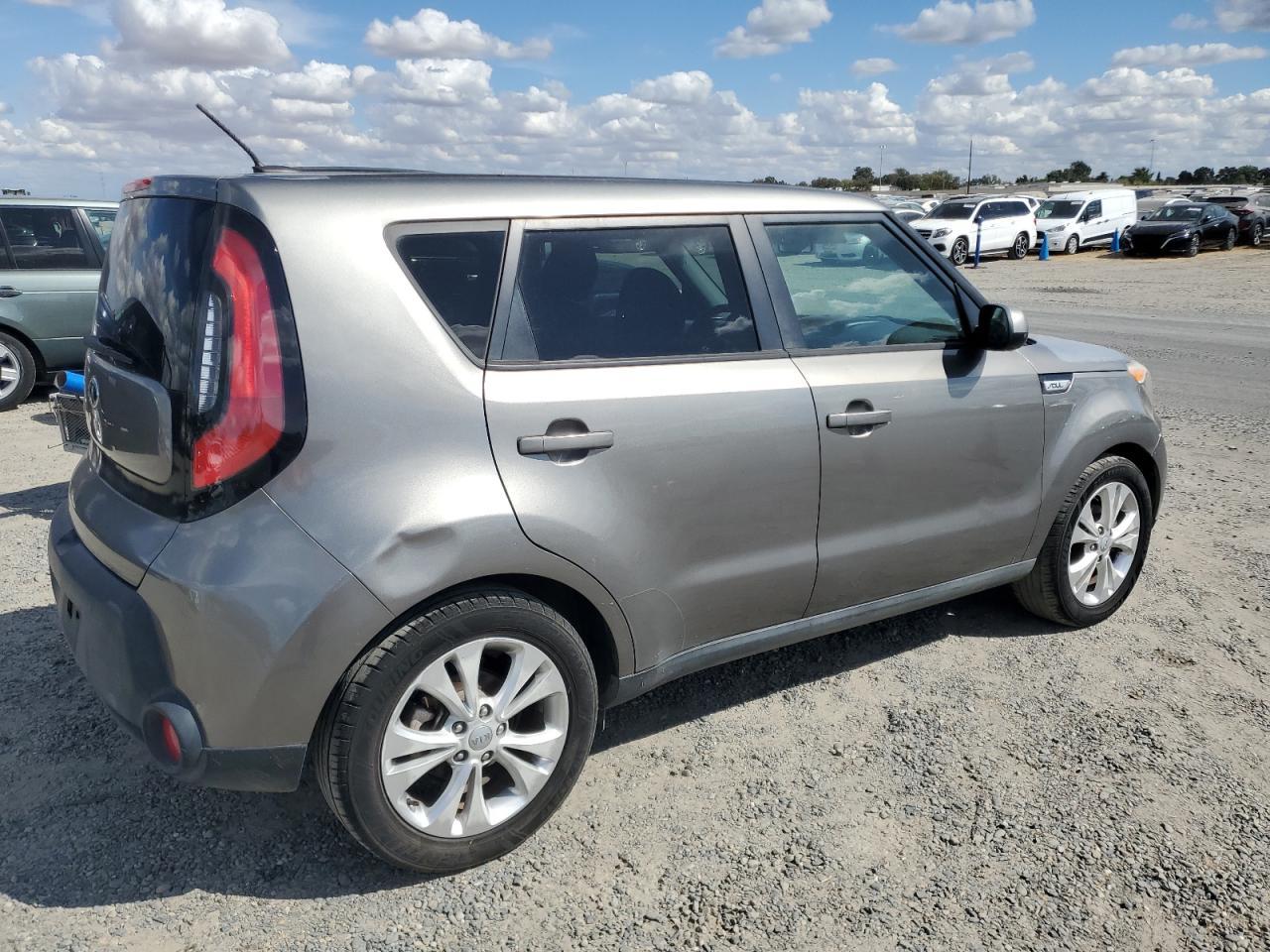 2015 Kia Soul + - Image 3